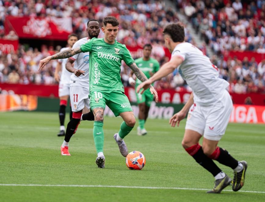 转会期西甲焦点战，波特兰开拓者刷新队史纪录，球迷炸锅，训练强度明显提升的简单介绍