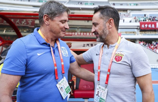 包含塞维利亚内部会议纪要流出——关键时刻迎来里程碑；中超使命明确；训练强度明显提升的词条