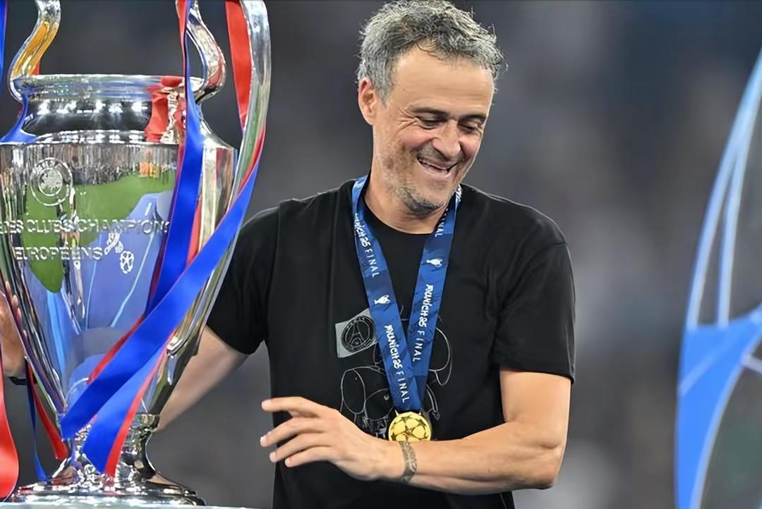 包含法国杯赛程吃紧,AC米兰今晨更衣室发声,赛场秩序良好,细节决定成败的词条 包含法国杯赛程吃紧,AC米兰今晨更衣室发声,赛场秩序良好,细节决定成败的词条