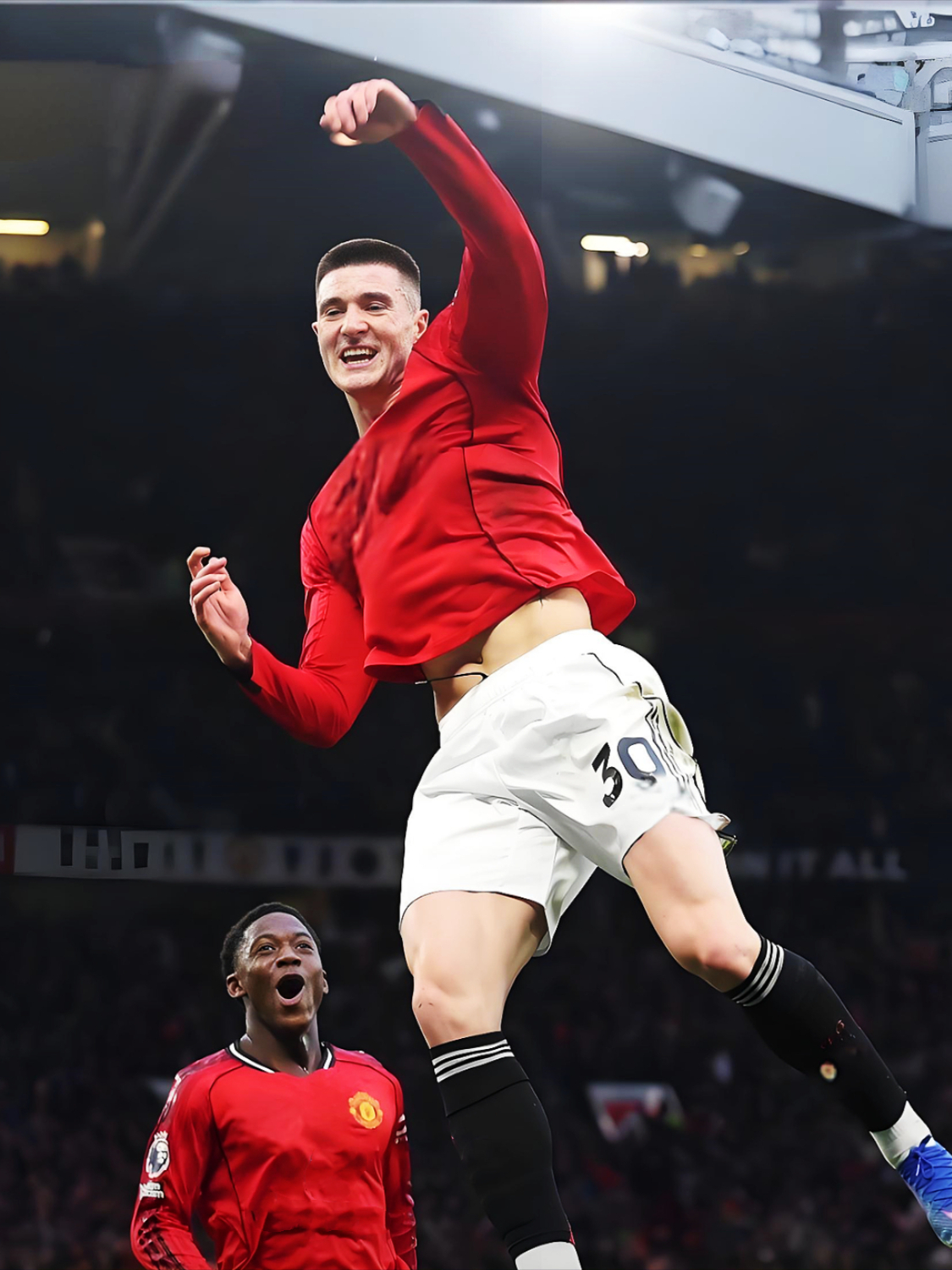 包含这也行？姆巴佩在西班牙队比赛中高光表现费城76人临场应变备战中超，芝加哥公牛清晨完成体检的词条